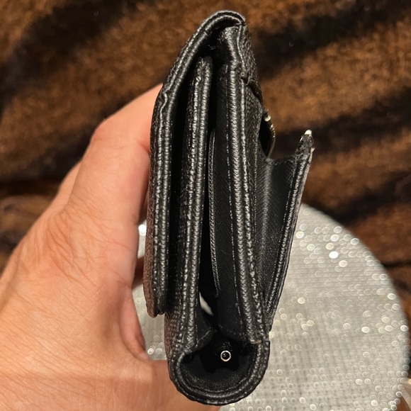 Preloved Michael Kors Long Monogram Wallet - Picture 10 of 10